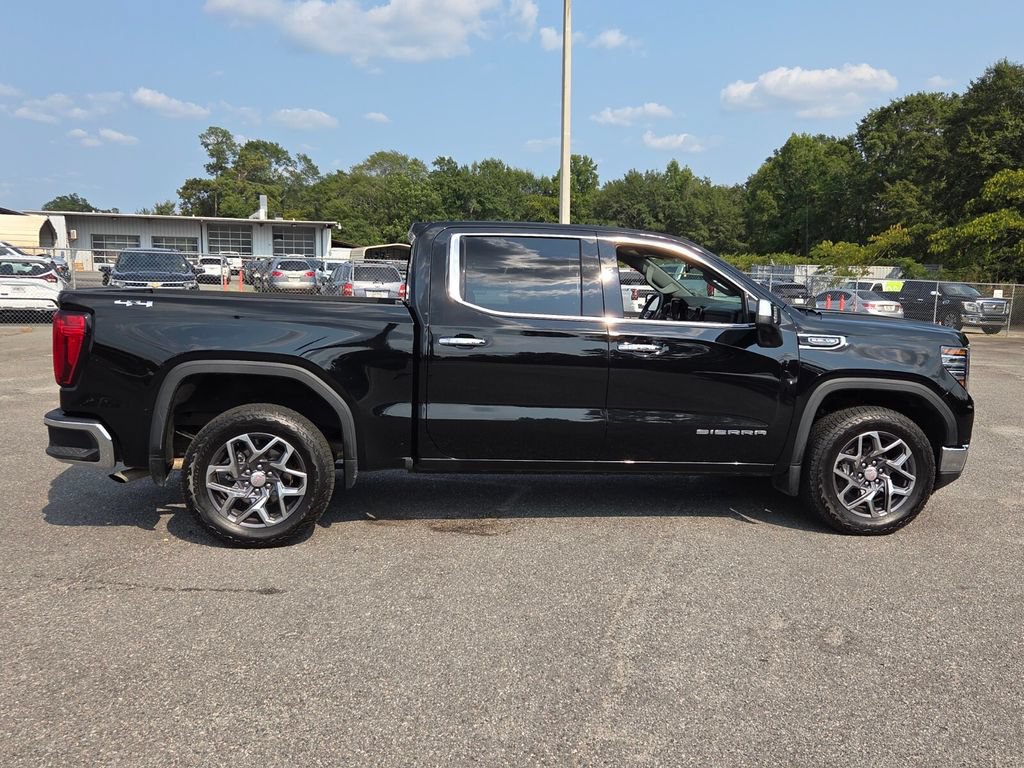 Certified 2026 GMC Sierra 1500 SLT AWD/4WD image 11