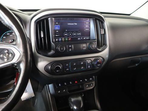 Used 2022 Chevrolet Colorado ZR2 image 5