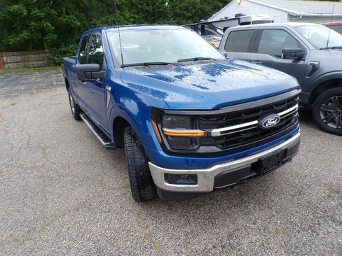 Used 2024 Ford F150 XLT w/ FX4 Off-Road Package AWD/4WD image 2