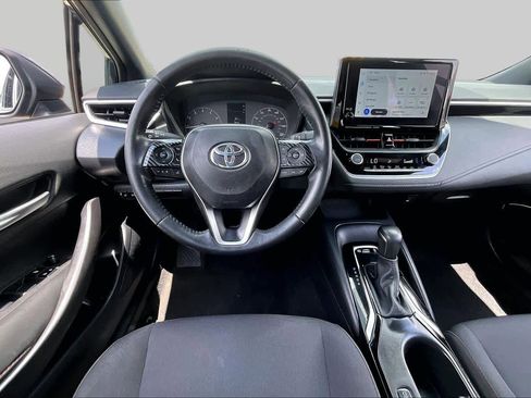 Used 2024 Toyota Corolla SE FWD image 6