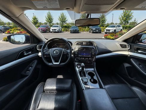 Used 2017 Nissan Maxima 3.5 S FWD image 12