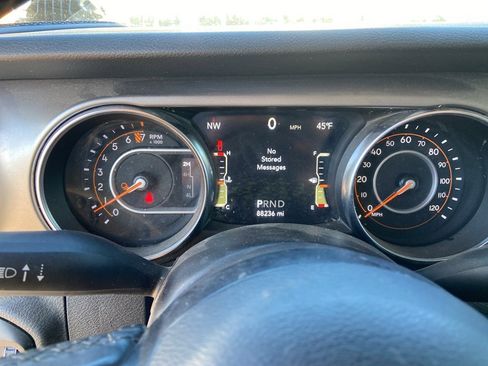 Used 2020 Jeep Gladiator Sport w/ Quick Order Package 24S image 7