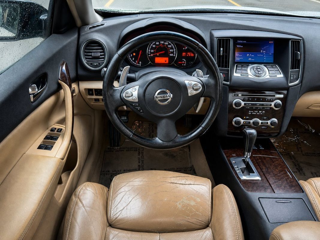 Used 2010 Nissan Maxima 3.5 SV w/ Premium Pkg FWD image 11