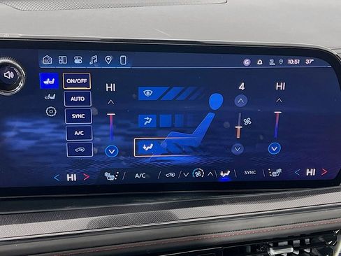 New 2026 Chevrolet Suburban RST image 16