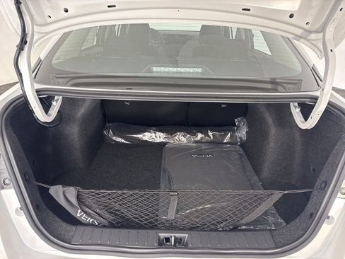 New 2025 Nissan Versa SR w/ Trunk Package image 25