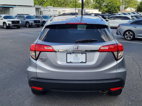Certified 2022 Honda HR-V EX image 3
