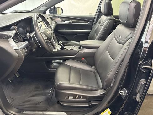 Certified 2023 Cadillac XT5 Sportv AWD/4WD image 10