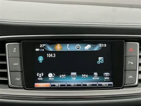 Used 2018 Buick Enclave Premium w/ Experience Buick Package image 12