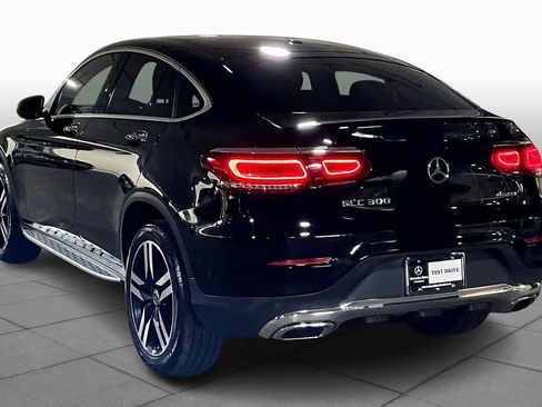 Used 2021 Mercedes-Benz GLC 300 4MATIC Coupe image 12