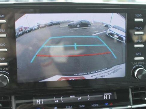 Certified 2024 Toyota Sienna XLE image 20