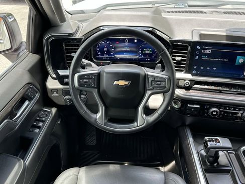 Used 2023 Chevrolet Silverado 1500 LTZ w/ Technology Package RWD image 14