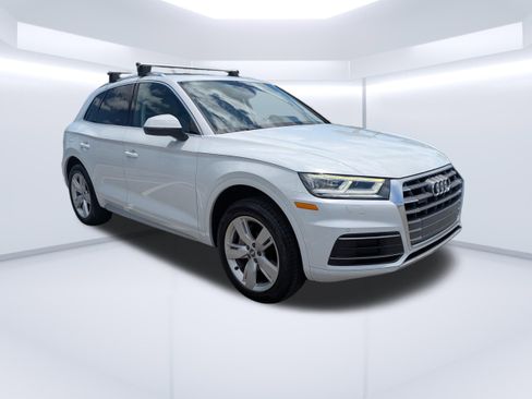 Used 2019 Audi Q5 2.0T Premium Plus AWD/4WD image 1