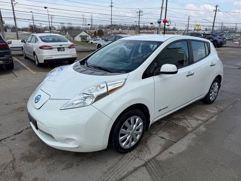 Used 2015 Nissan Leaf S w/ Charge Package image 5