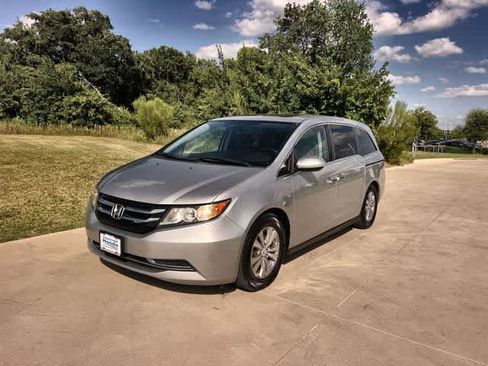 Used 2014 Honda Odyssey EX-L image 2