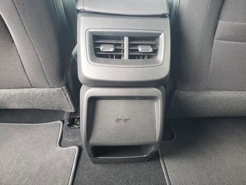 New 2026 Chevrolet Equinox EV LT FWD image 16