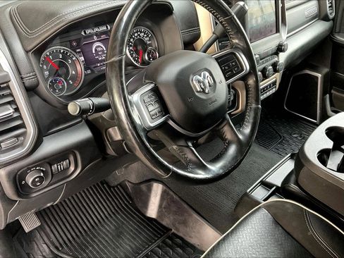 Used 2019 RAM 2500 Laramie image 16