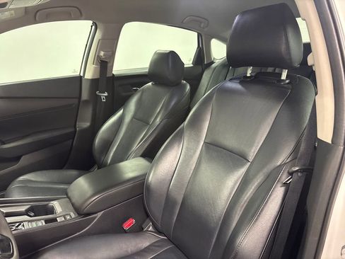 Used 2023 Honda Accord LX image 23