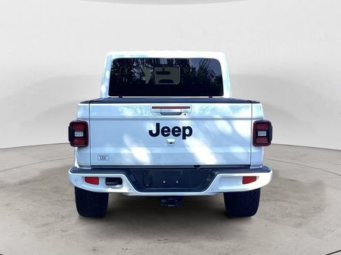 Certified 2023 Jeep Gladiator Overland AWD/4WD image 4
