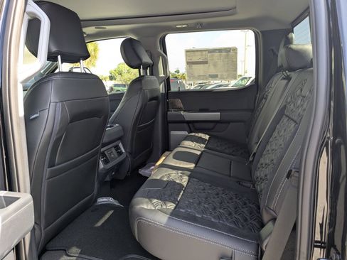 New 2026 Ford F250 Lariat w/ Black Appearance Package AWD/4WD image 14