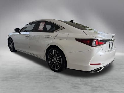 Used 2023 Lexus ES 350 w/ Premium Package FWD image 4