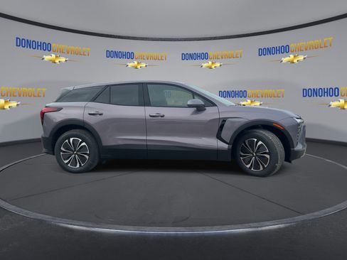 New 2026 Chevrolet Blazer EV LT image 9