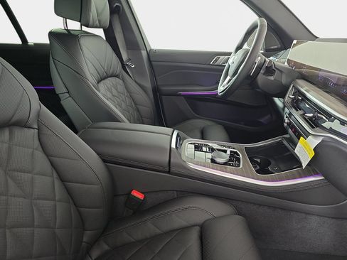 New 2026 BMW X5 xDrive40i AWD/4WD image 9