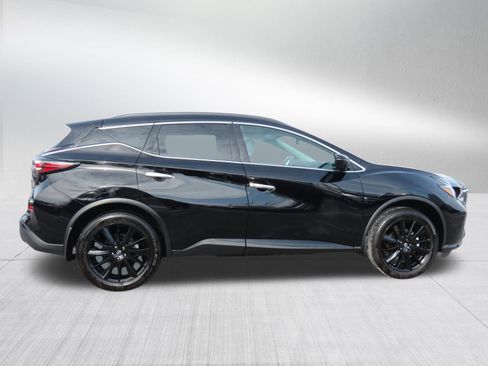 Used 2024 Nissan Murano SV w/ SV Midnight Edition Package image 8