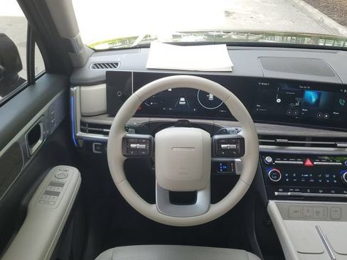 Used 2024 Hyundai Santa Fe Limited FWD image 13