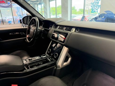 Used 2018 Land Rover Range Rover HSE AWD/4WD image 38