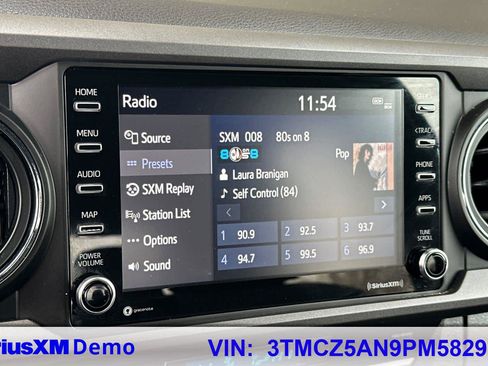 Certified 2023 Toyota Tacoma TRD Off-Road image 32