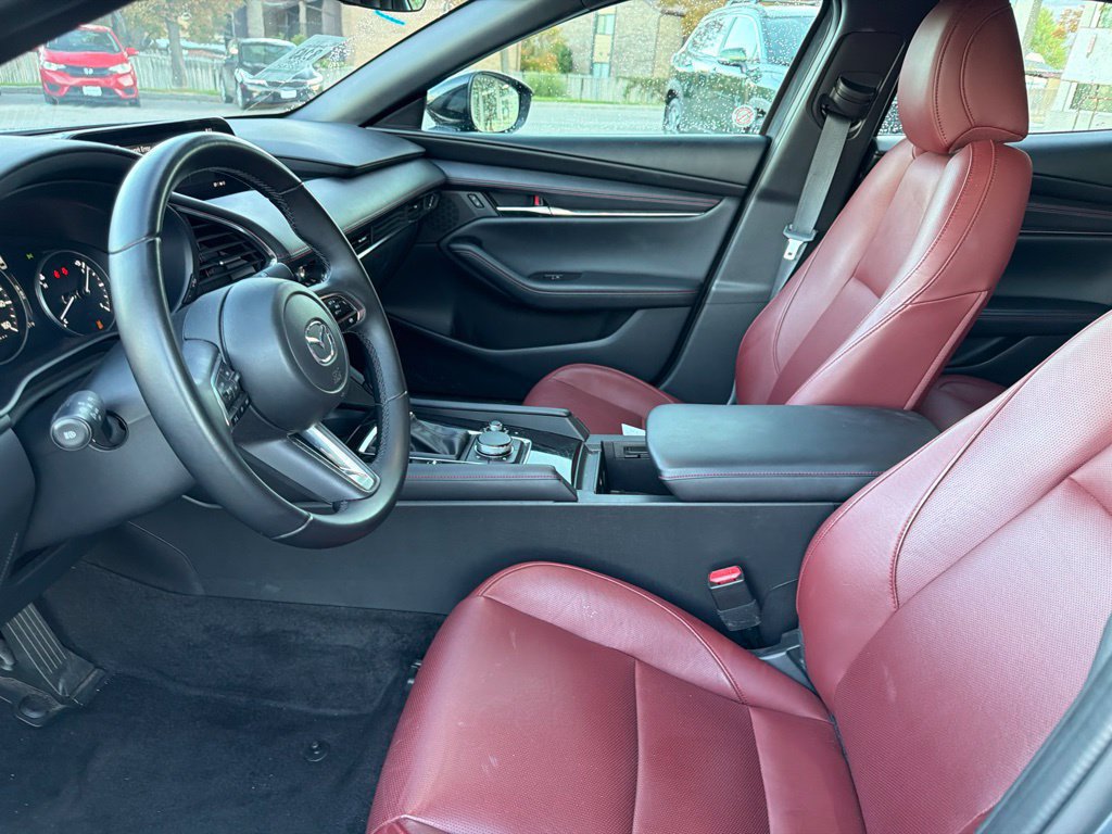 Used 2026 MAZDA MAZDA3 Carbon AWD/4WD image 17