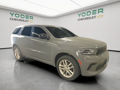 Used 2025 Dodge Durango GT AWD/4WD image 2