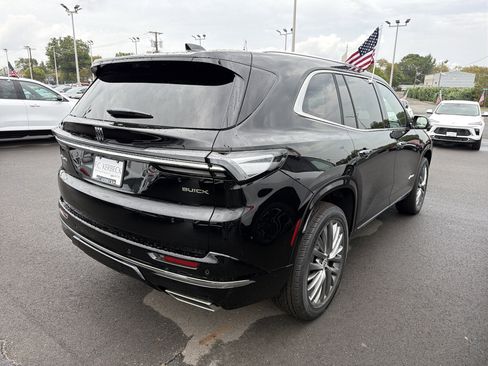 New 2026 Buick Enclave Avenir image 6