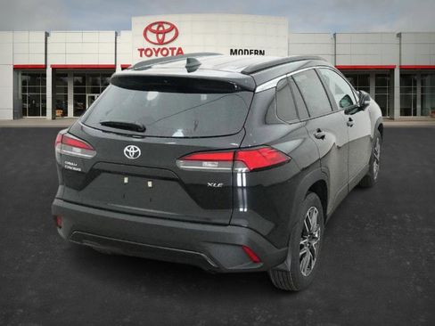 New 2026 Toyota Corolla Cross XLE image 19
