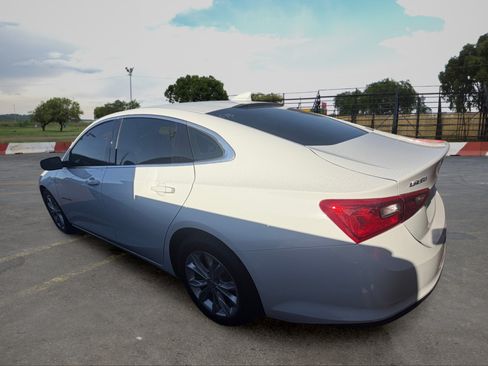 Used 2023 Chevrolet Malibu LT FWD image 4