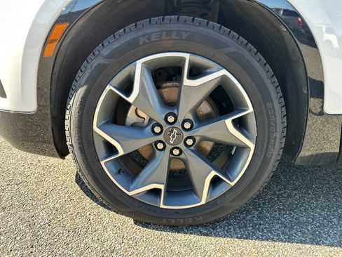 Used 2019 Chevrolet Blazer RS image 11