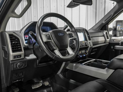 Used 2019 Ford F250 Lariat w/ Lariat Ultimate Package image 14