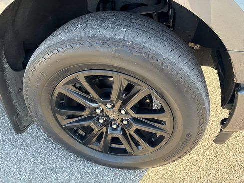 Used 2024 Ford F150 Platinum w/ Equipment Group 702A High AWD/4WD image 8