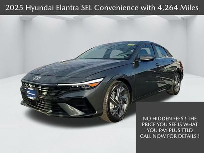 Certified 2025 Hyundai Elantra SEL