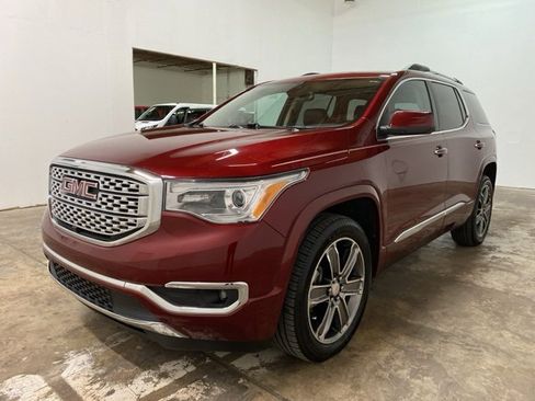 Used 2017 GMC Acadia Denali w/ Technology Package image 1