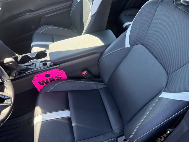 Used 2026 Toyota Camry SE FWD image 25