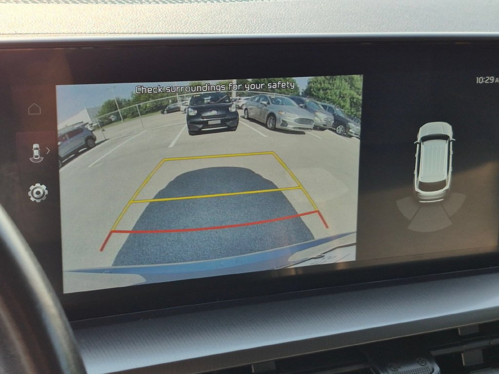 Used 2025 Kia Telluride S FWD image 18