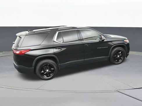 Used 2021 Chevrolet Traverse LT w/ LPO, Floor Liner Package FWD image 63