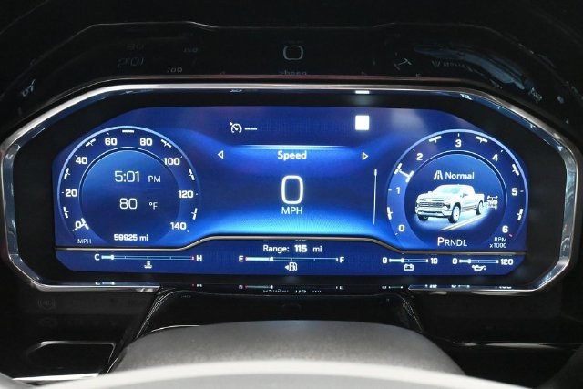 Used 2022 Chevrolet Silverado 1500 LT AWD/4WD image 38