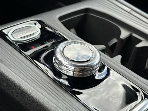 New 2026 Jeep Cherokee Limited AWD/4WD image 19