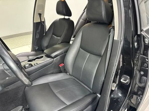 Used 2017 INFINITI Q50 Signature Edition AWD/4WD image 15