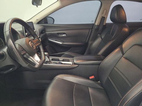 Used 2023 Nissan Sentra SR w/ SR Premium Package FWD image 17