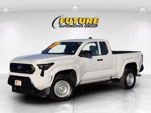 Certified 2025 Toyota Tacoma SR RWD image 9