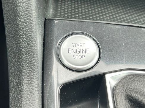 Used 2024 Volkswagen Tiguan Wolfsburg Edition image 25