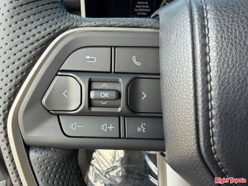New 2026 Toyota Tundra Platinum w/ TRD Off-Road Package AWD/4WD image 18